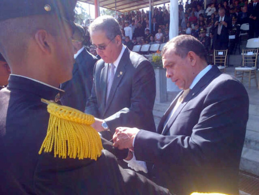 Academia Militar gradúa oficiales en Tegucigalpa