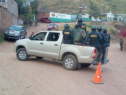 Operativo en colonia Estados Unidos