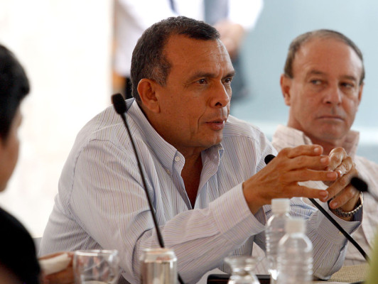 Presidente regaña nuevamente a sus ministros