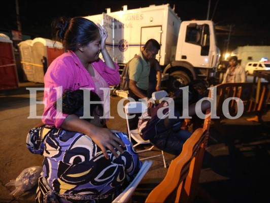Honduras: Suben a 4 víctimas mortales de incendio en mercado