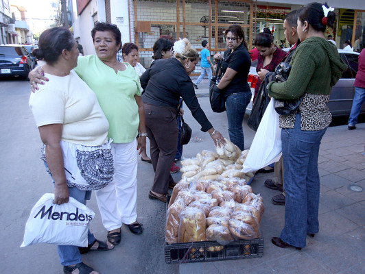 Celebrará la Navidad en Honduras, con sus hijos, después de 16 años