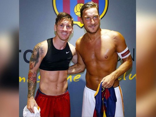 Messi felicita a Totti por sus 40 años