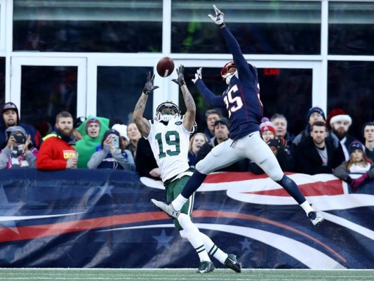 Pats trituran a Jets y se acercan a título de la Conferencia Americana