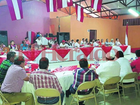 Alcaldes liberales analizan doctrina y su unidad partidaria