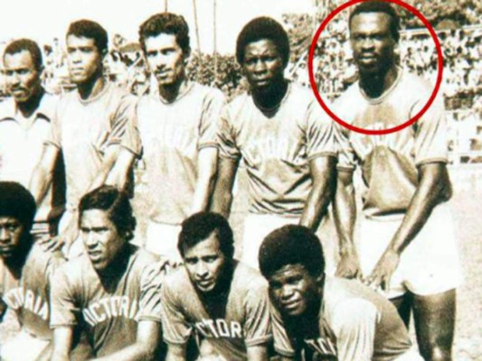 Las fotos históricas de Roberto Bailey, el exmundialista hondureño que murió en accidente de tránsito