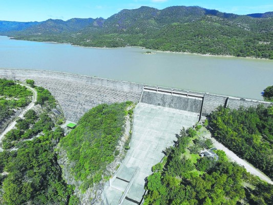 Honduras: Reducirán los racionamientos de agua en 2017