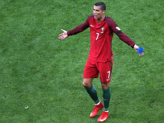 Las misteriosas palabras de Cristiano Ronaldo a Pepe: 'Son muy malos'