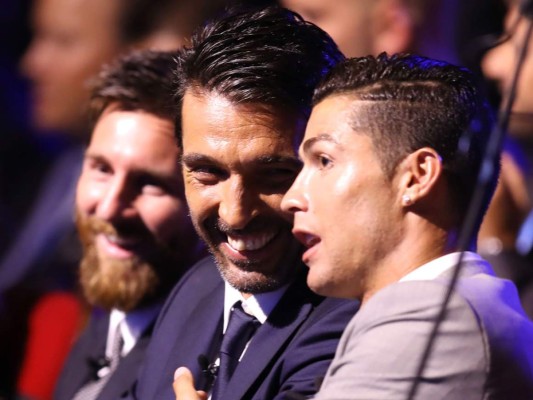 Así reaccionó Cristiano Ronaldo tras ser elegido mejor jugador de la Uefa Champions League 2016/2017