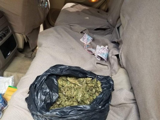 Capturan a dos hombres con droga y dinero en lujosa camioneta en Orica&nbsp;&nbsp;