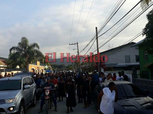 FOTOS: Tristes imágenes del entierro del exjugador hondureño Juan Carlos García