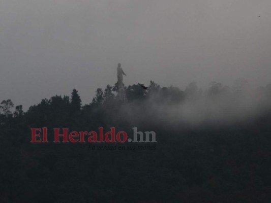 Lluvias de leves a moderadas seguirán afectando varios departamentos de Honduras