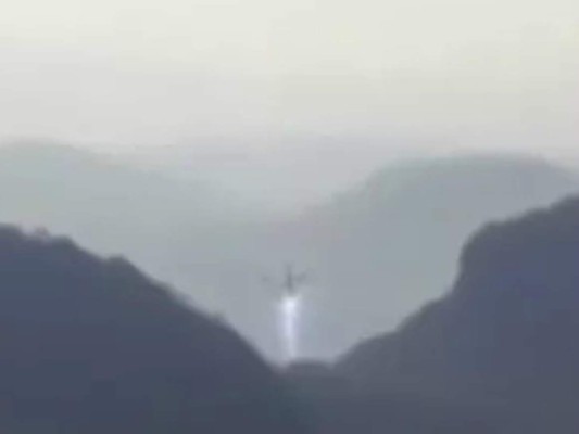 Video: Alarma en Guatemala por la supuesta presencia de 'ovnis' en el cielo