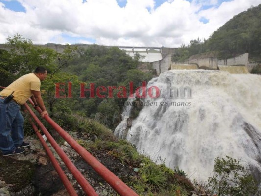 Cada dos días continuará el envío de agua en la capital
