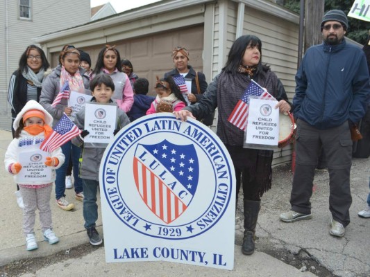 Hondureños de Chicago se manifiestan en concurrida marcha por el Día del Trabajo