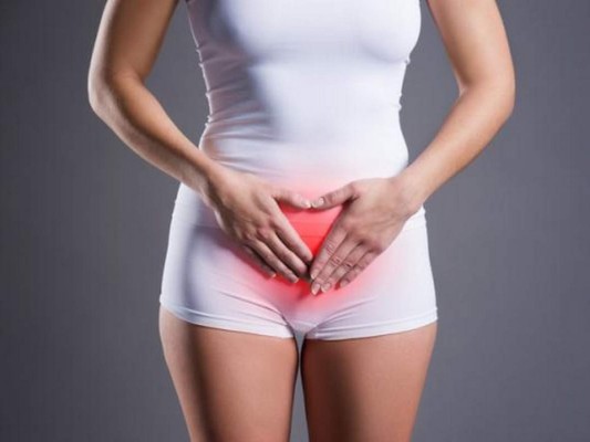 Uno de los síntomas es el enrojecimiento, la hinchazón y la picazón en la zona de la vagina. (Foto: ONsalus)