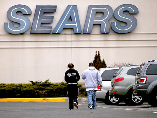 Sears cerraría más de cien tiendas en Estados Unidos
