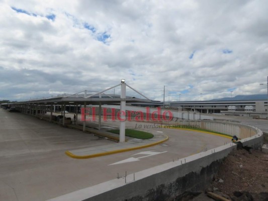 FOTOS: Así luce el aeropuerto de Palmerola en sus primeros días de vuelos
