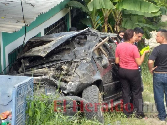 Choloma: Fotos del accidente que dejó una joven muerta y tres heridos