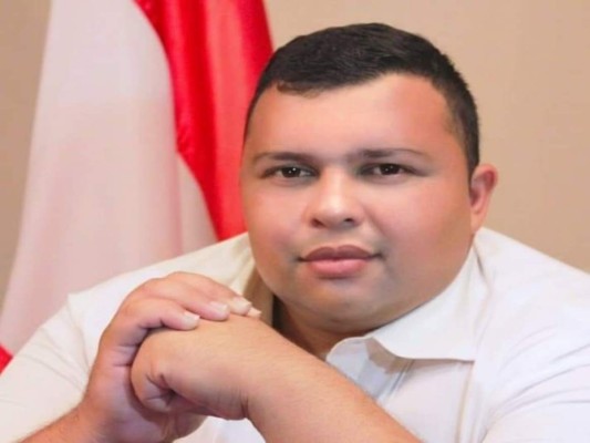 Rostros de precandidatos liberales que buscan convertirse en diputados de Francisco Morazán