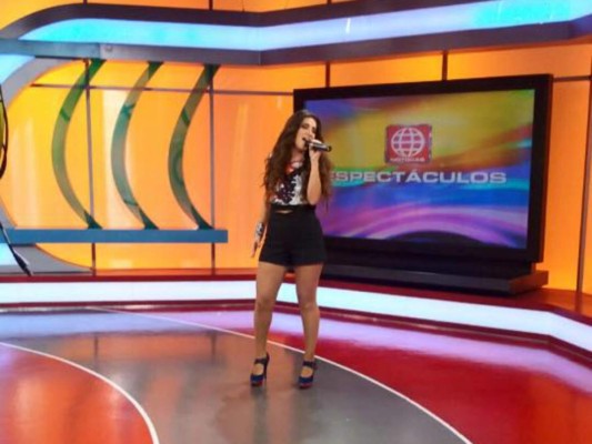 La hondureña Alexa Ferrari, éxito tras éxito