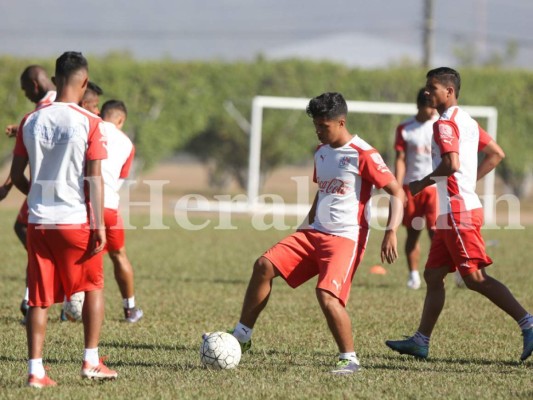 Alex López y Ever Alvarado confirmados como refuerzo del Olimpia