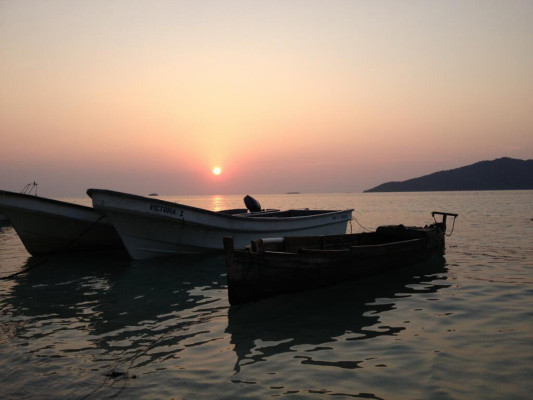 Destacan bellezas de Honduras en Día Mundial del Turismo