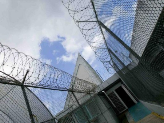 Motín en prisión brasileña deja al menos nueve muertos