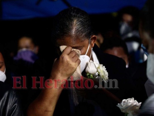 Lo que no se vio del doloroso último adiós a Sor María Rosa (FOTOS)