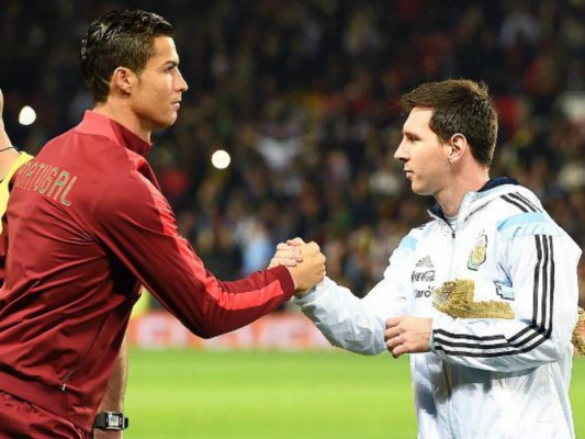 CR7 a Lío: Espero que Messi vuelva a la selección, lo necesita