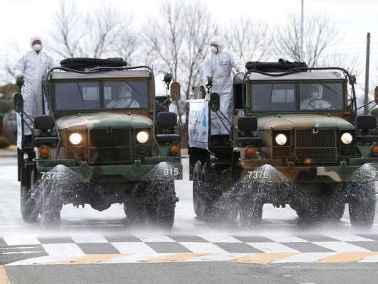 FOTOS: El mundo se prepara para meses de trastornos por coronavirus