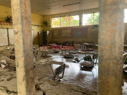 Escuelas y colegios dañados por Eta y Iota siguen sin ser reparados en Comayagua, Olancho y El Paraíso