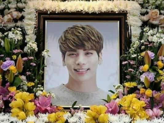 Cantante coreano que se suicidó dejó una nota de despedida
