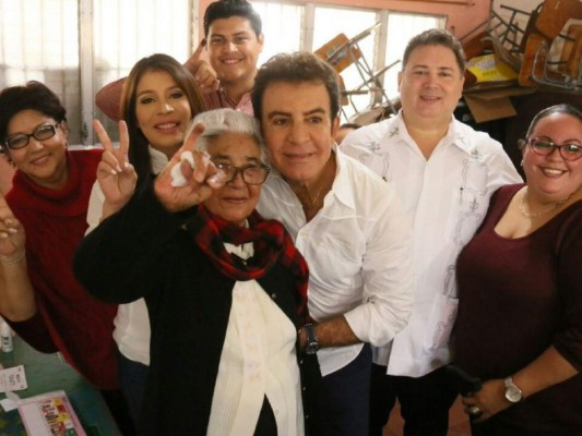 Salvador Nasralla: 'Es imposible perder, hoy vamos a celebrar'