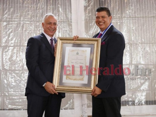 Los periodistas hondureños galardonados con Premios Parlamentarios de Periodismo 2019