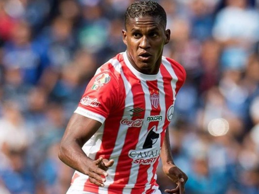 Bryan Beckeles es duramente criticado tras derrota de Necaxa ante Toluca