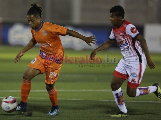 Los Lobos salen con un buen punto del Municipal Ceibeño