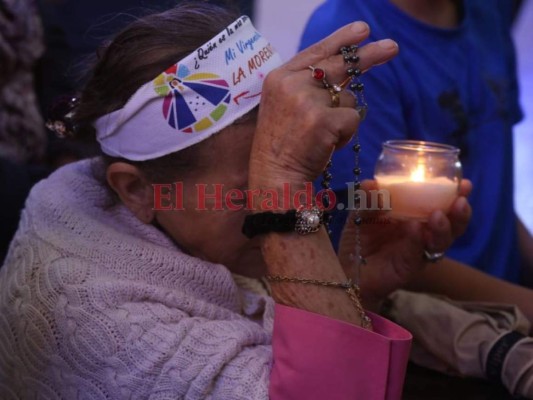 Con devoción y alegría, feligreses empiezan a llegar a la Basílica de Suyapa
