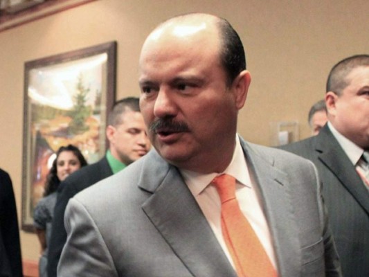 Exgobernador mexicano se quedó con vacas de ganaderos