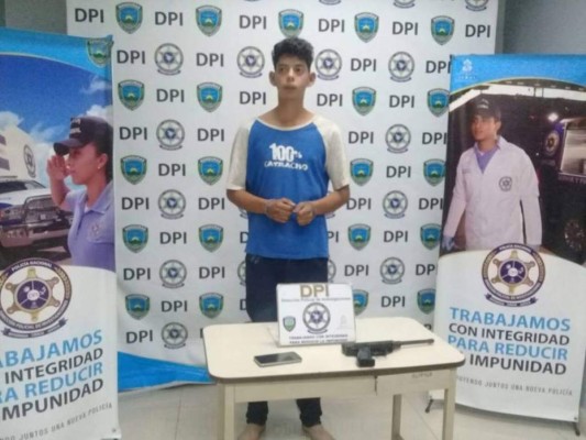 Capturan joven que asaltaba con pistola de juguete