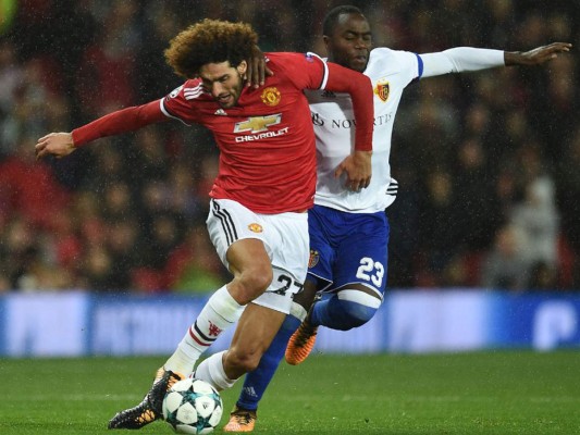 Manchester United gana 3-0 al Basilea en la Liga de Campeones