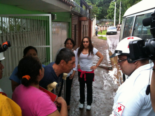 Al menos 65 casas inundadas por lluvias en la capital de Honduras
