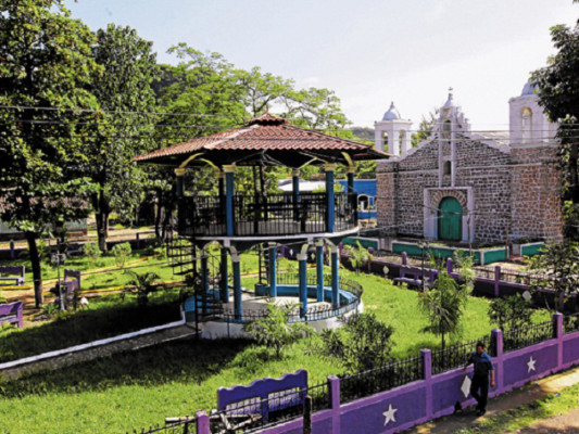 Imponentes parajes de Honduras en el olvido