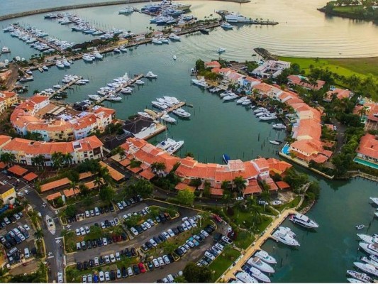 El lujoso resort que el rey Juan Carlos I eligió para su 'exilio'   