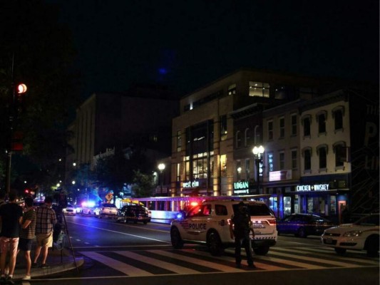Un muerto y cuatro heridos en tiroteo en Washington  