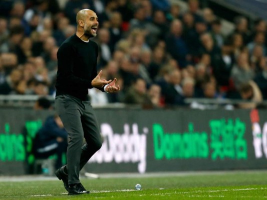Guardiola jugará al golf a la espera de una derrota del United que le de el título&nbsp;