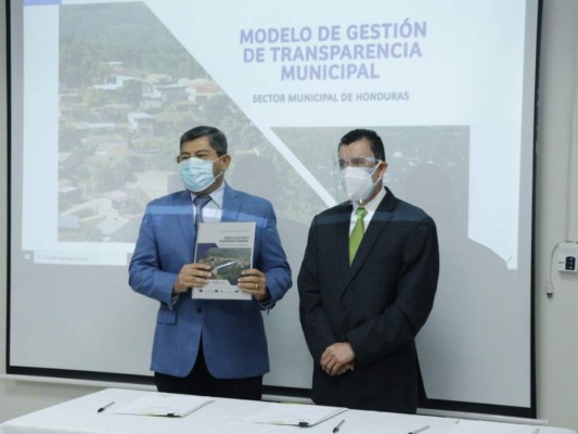 Presentan modelo de gestión de transparencia municipal