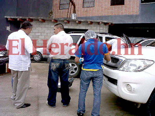 Nueva inspección a los vehículos decomisados en el caso del periodista Alfredo Villatoro