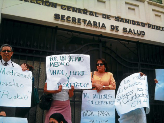 Paro de médicos en hospitales de Honduras