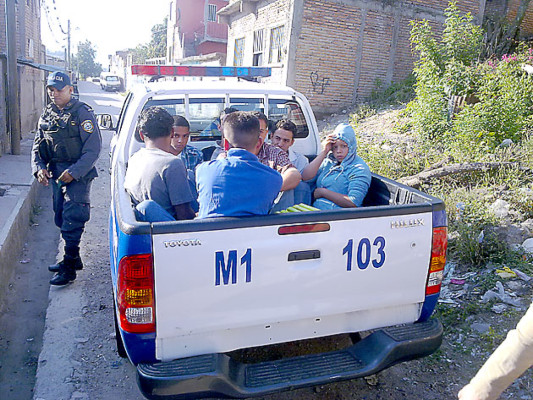 Tres meses después, Policía recupera 12 casas usurpadas por mareros en Comayagüela
