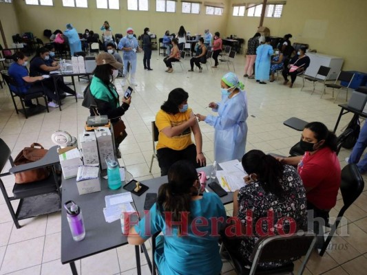 Unos 70 mil adolescentes han sido vacunados contra el covid-19 en Honduras